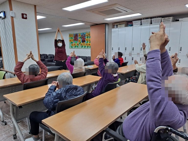 [하안노인주간보호센터] 10월 21일 작업치료 프로그램